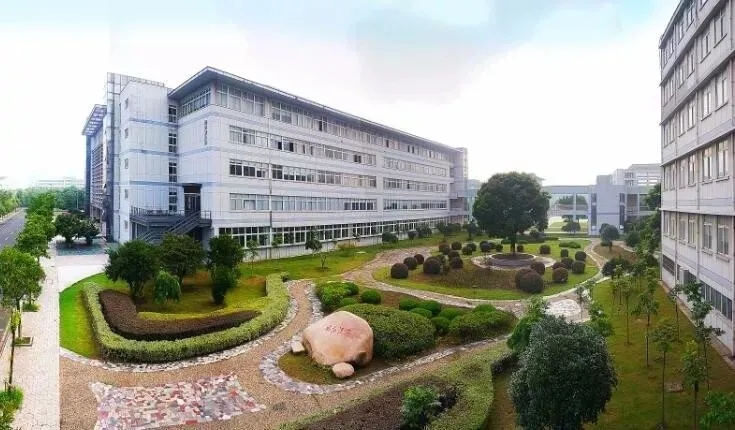 7.webp (1).jpg