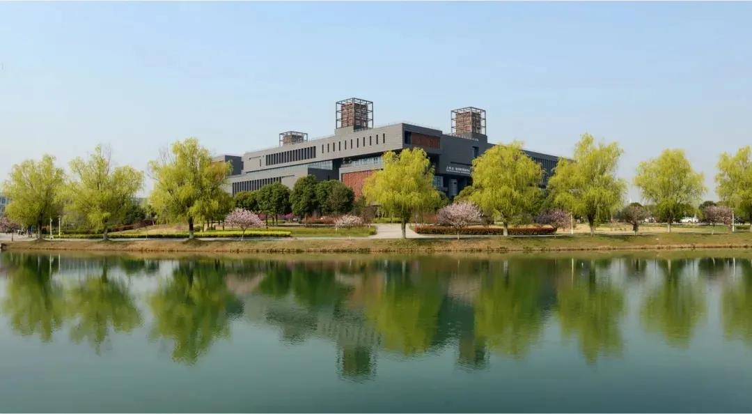 南京工程學(xué)院.jpg