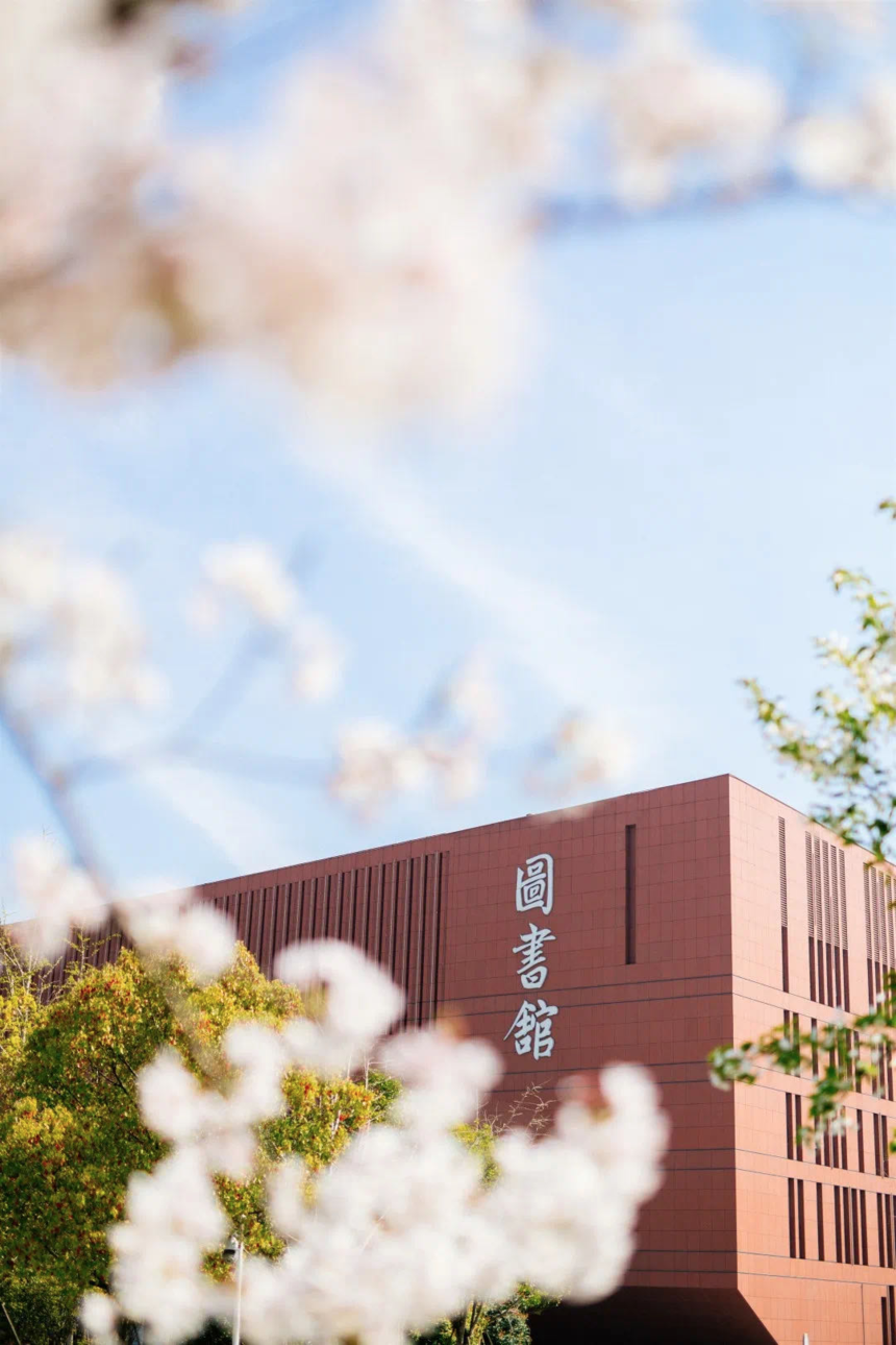 泰州職業(yè)技術學院4.png