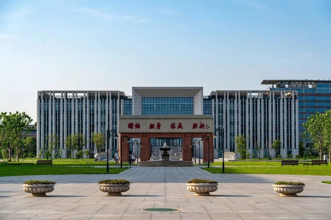 南京理工大學(xué)2.jpg