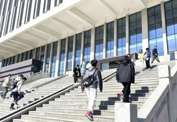 【定格瞬間】愛上南京交院冬日“暖”4.jpg