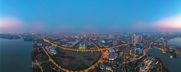 看！蘇州市職業(yè)大學(xué)好一抹晚霞！_副本.jpg