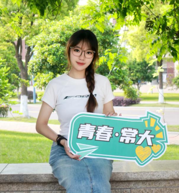 常州大學(xué)，生日快樂！17.jpg