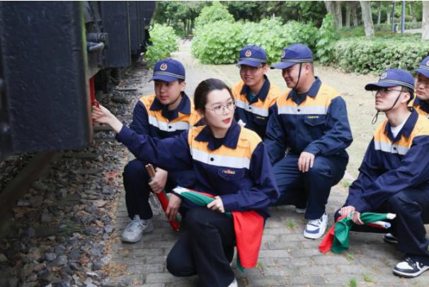 在南鐵院，體驗(yàn)“特種兵”式生活！.jpg