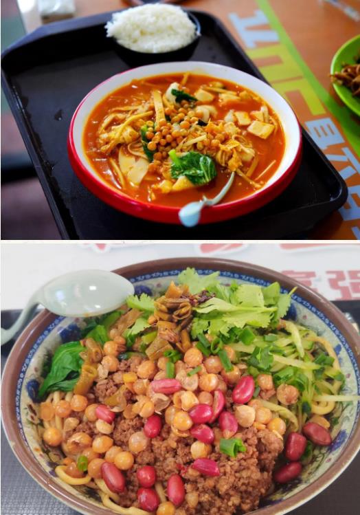 我在無錫太湖學(xué)院食堂3.jpg