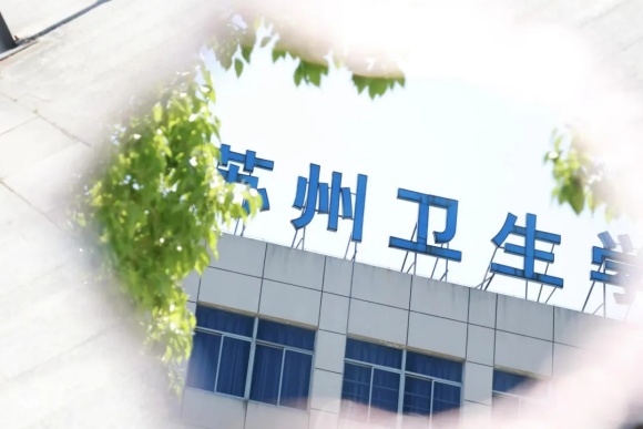 探尋蘇衛(wèi)校園中的“鏡”6.webp_副本.jpg