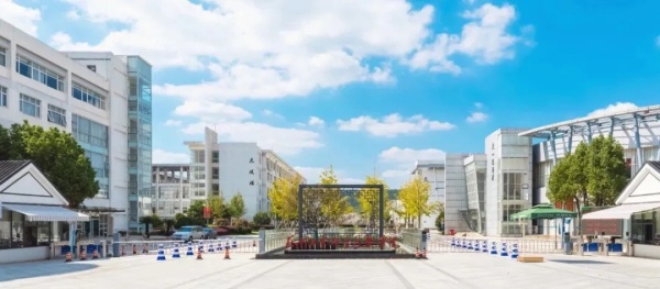 蘇州工業(yè)職業(yè)技術(shù)學(xué)院2024年新生大數(shù)據(jù)來(lái)啦！.webp_副本.jpg