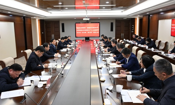 省委書記信長星來南京工業(yè)大學(xué)調(diào)研2_副本.jpg