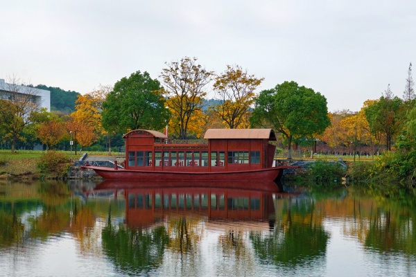 無(wú)錫商業(yè)職業(yè)技術(shù)學(xué)院：校園文化特色景點(diǎn)，點(diǎn)亮學(xué)府風(fēng)采3_副本.jpg