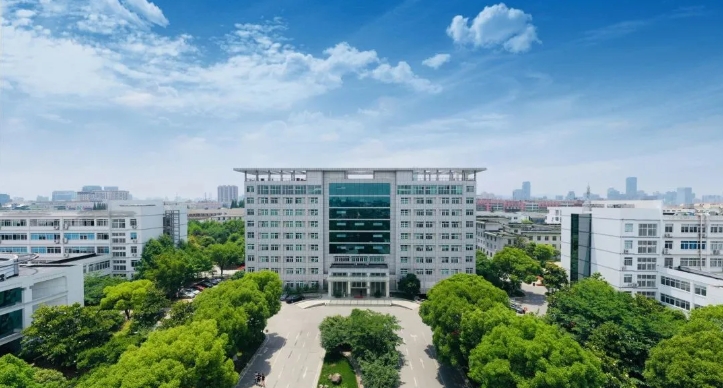 蘇州農(nóng)業(yè)職業(yè)技術(shù)學(xué)院2025年提前招生校測相關(guān)事宜通知.png