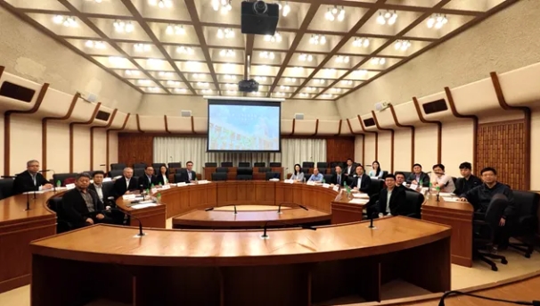 北理工與香港大學(xué)開啟拔尖創(chuàng)新人才本碩貫通培養(yǎng)項(xiàng)目！.png