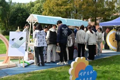 在無(wú)錫太湖學(xué)院，看見不一樣的“門”！7.png