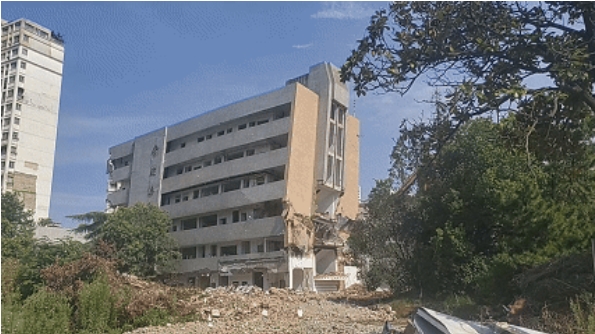 正式拆除！再見了，大學老校區(qū).png