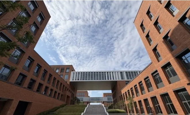 中國第一所空天信息大學(xué)，滿足去籌條件.png